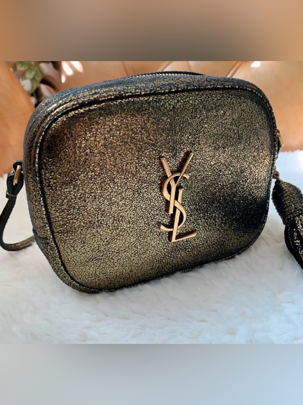 YSL Saint Laurent Blogger Bag